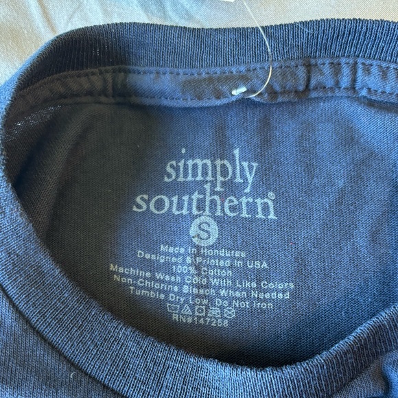 Simple Southern T-Shirt - Picture 3 of 3